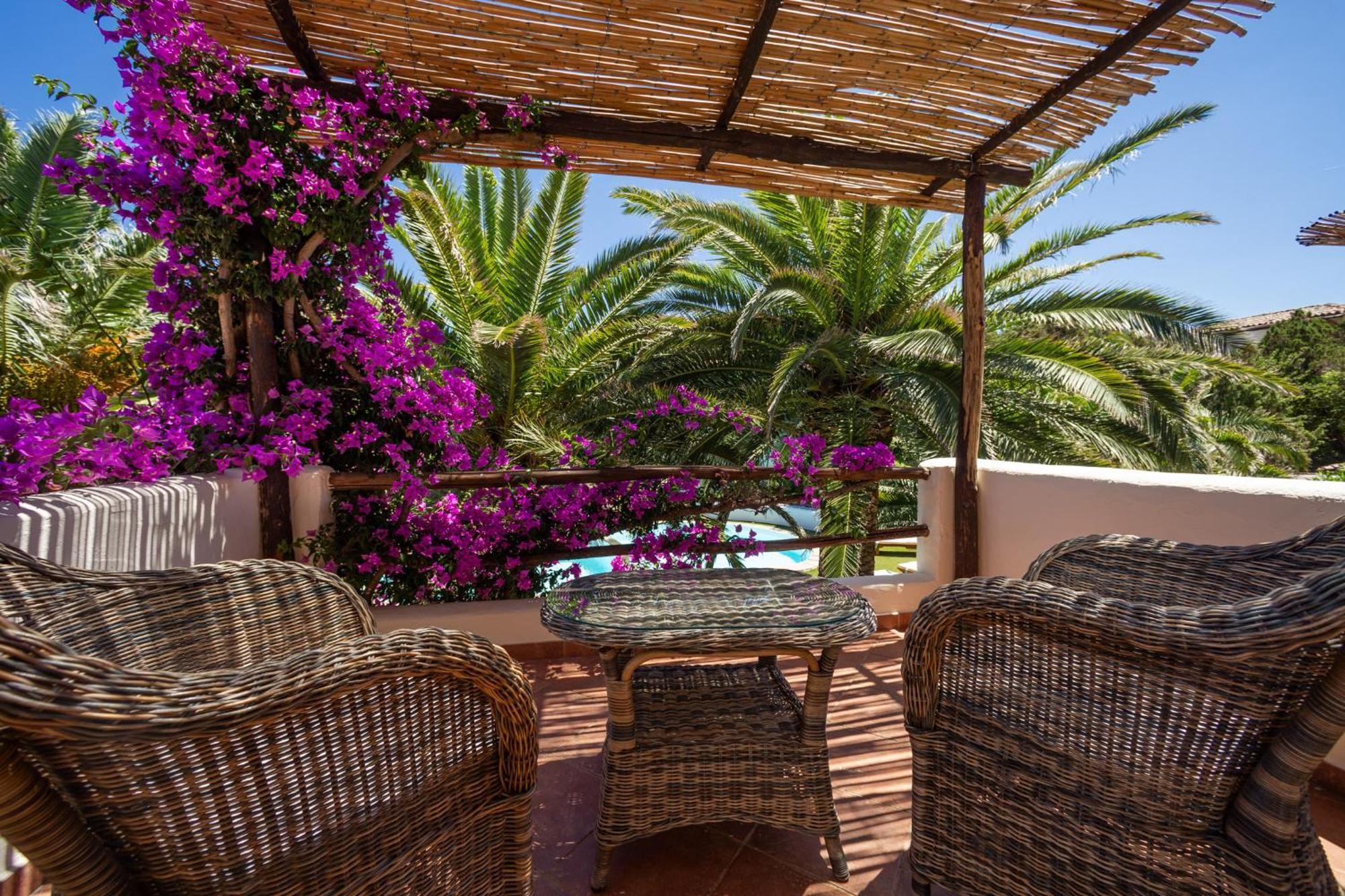 La Jacia Hotel & Resort Baja Sardinia Exterior photo